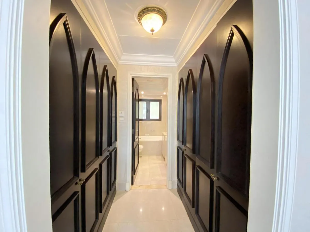 Lux Bnb I Souk Al Bahar I Burj Khalifa Views Дубай 0*,