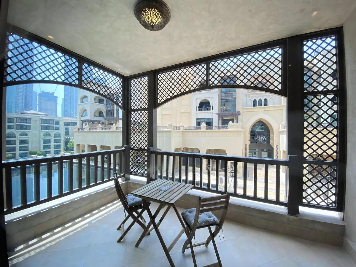 Lux Bnb I Souk Al Bahar I Burj Khalifa Views Дубай 0*,  ОАЭ