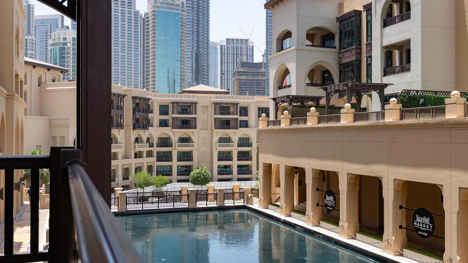 Lux Bnb I Souk Al Bahar I Burj Khalifa Views Dubai 0*,  United Arab Emirates