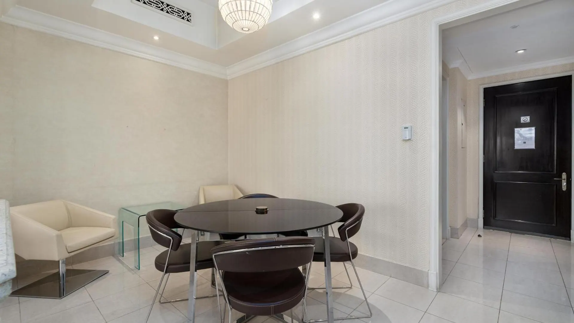 Apartment Lux Bnb I Souk Al Bahar I Burj Khalifa Views Dubai United Arab Emirates