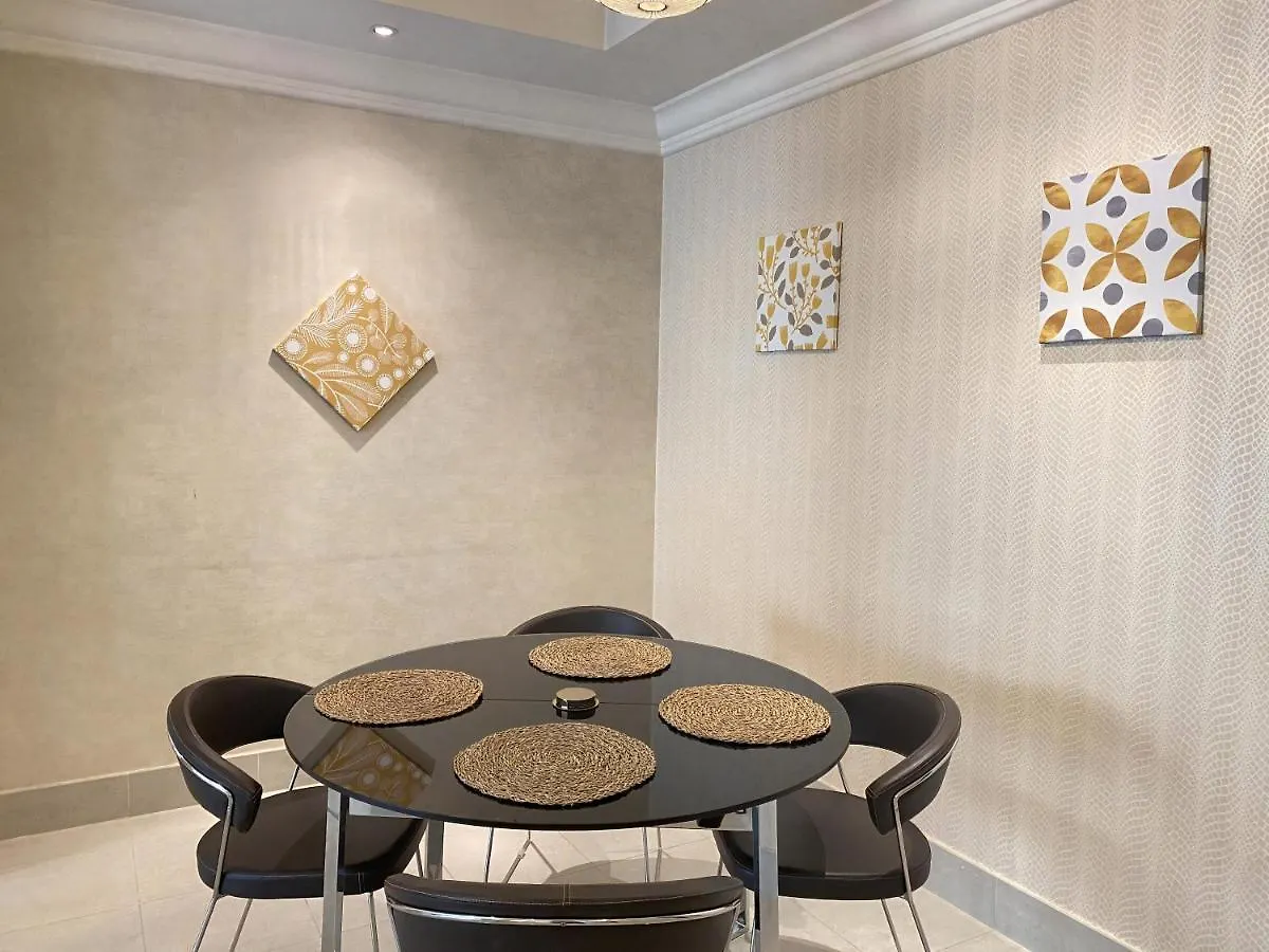 דובאי Lux Bnb I Souk Al Bahar I Burj Khalifa Views