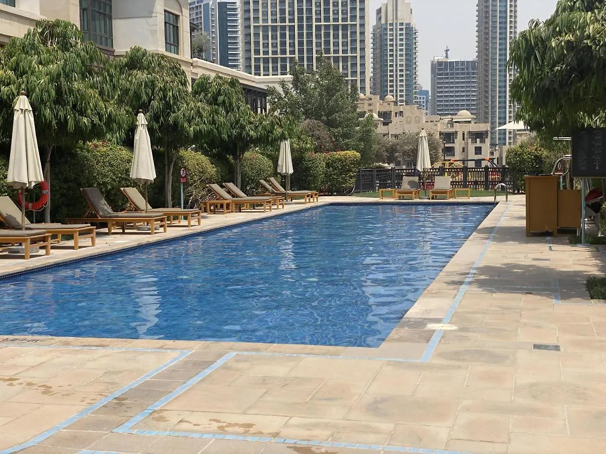 דובאי Lux Bnb I Souk Al Bahar I Burj Khalifa Views